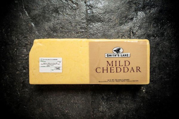 Smiths Lane Milk White Cheddar Block